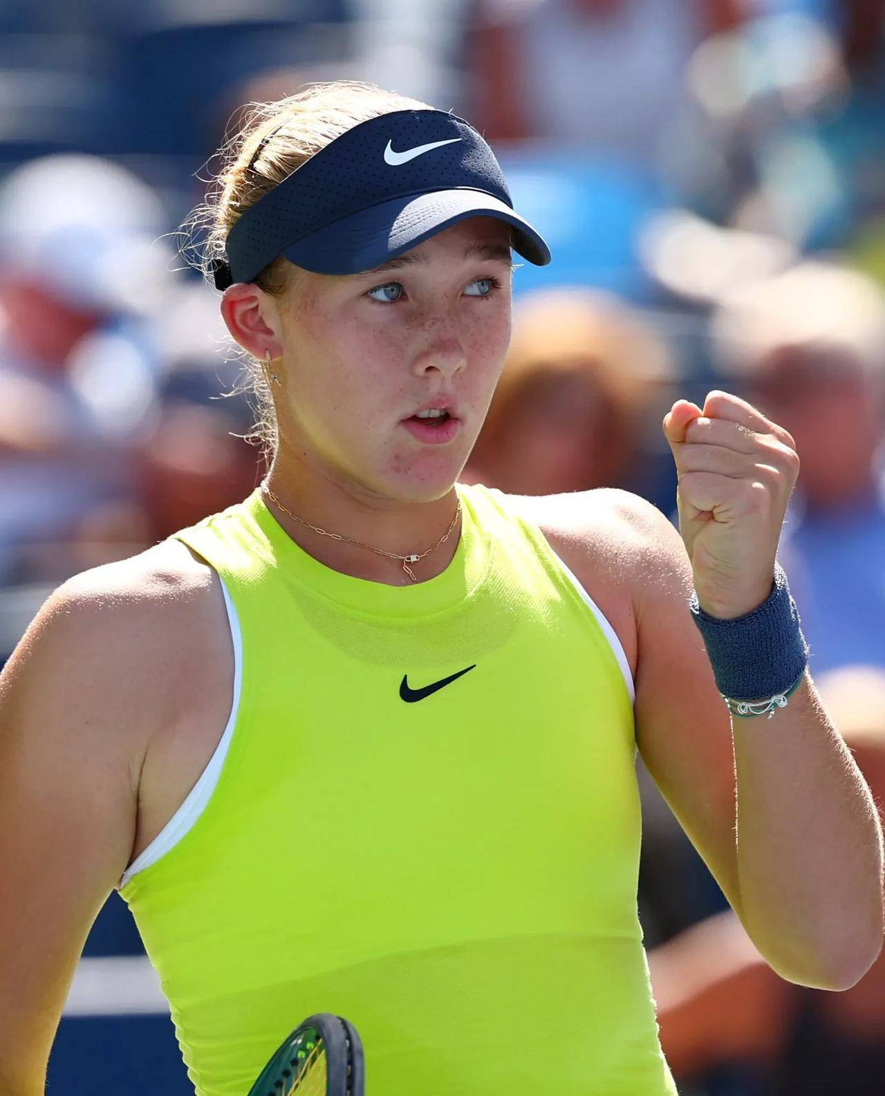 这与他在联 这与他在联