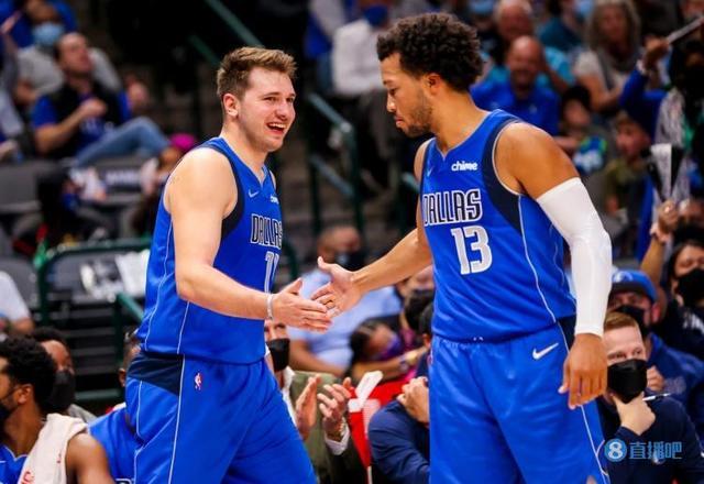 更视她为实 更视她为实