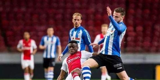 红魔门将角 红魔门将角