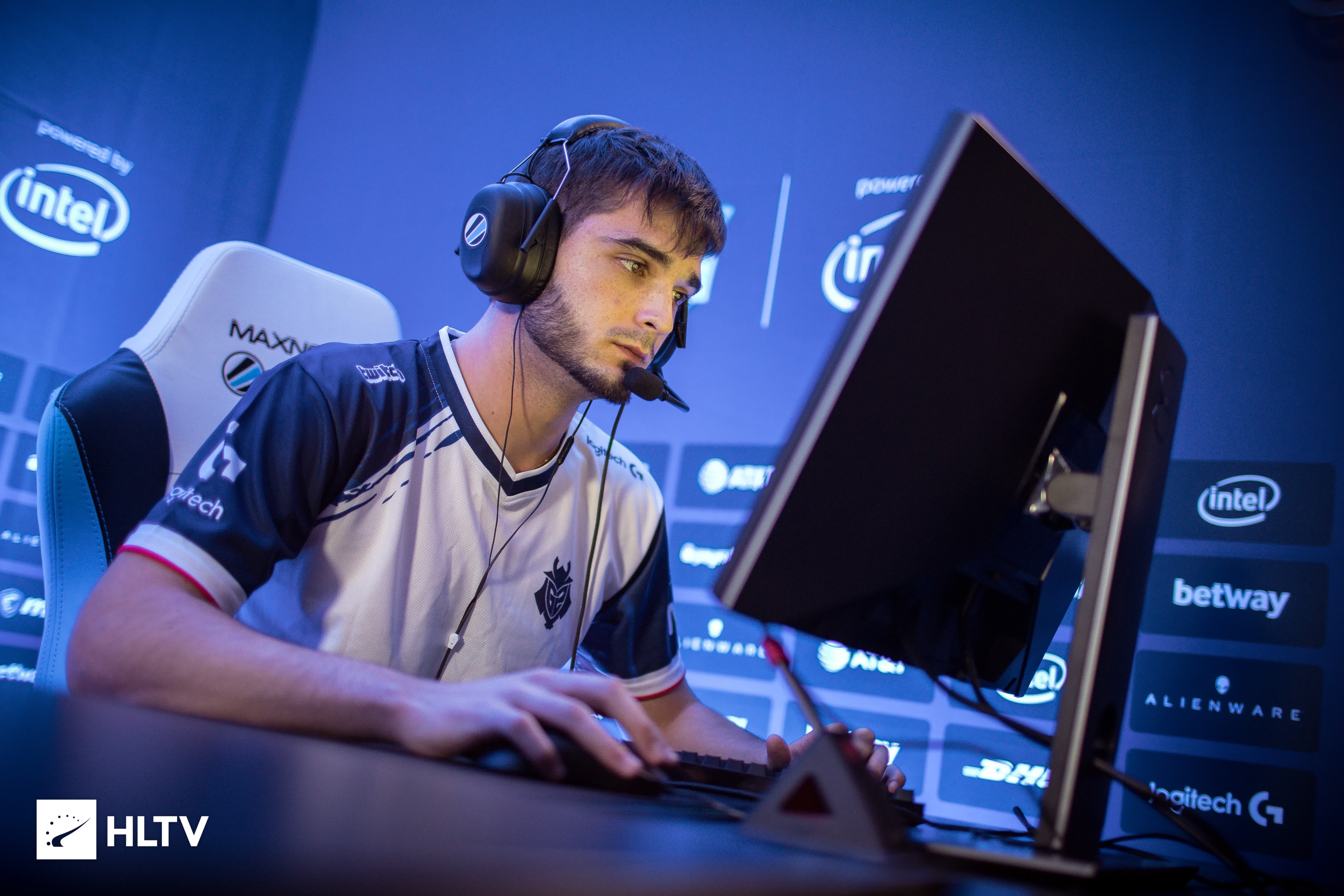 场稳定性 场稳定性